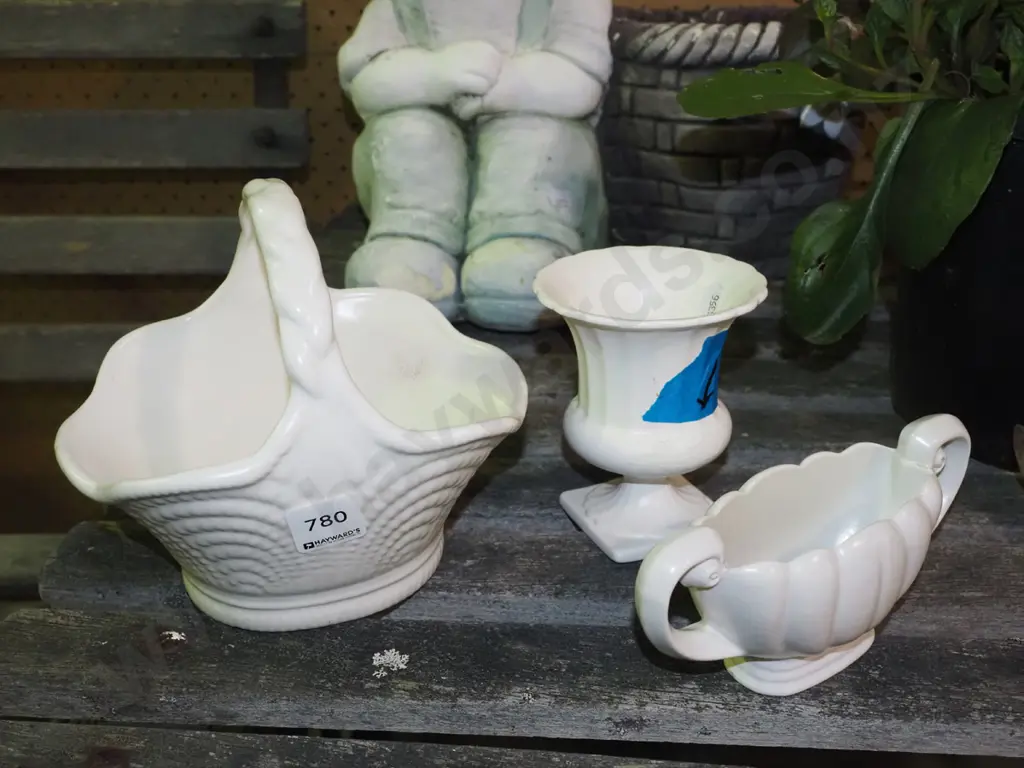 3x white vases Tallest H160 - repairs Image 1++