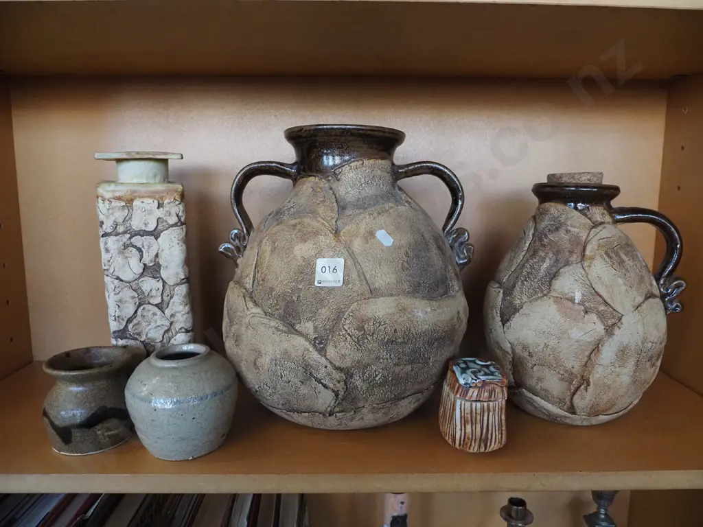 studio pottery items Image 1++