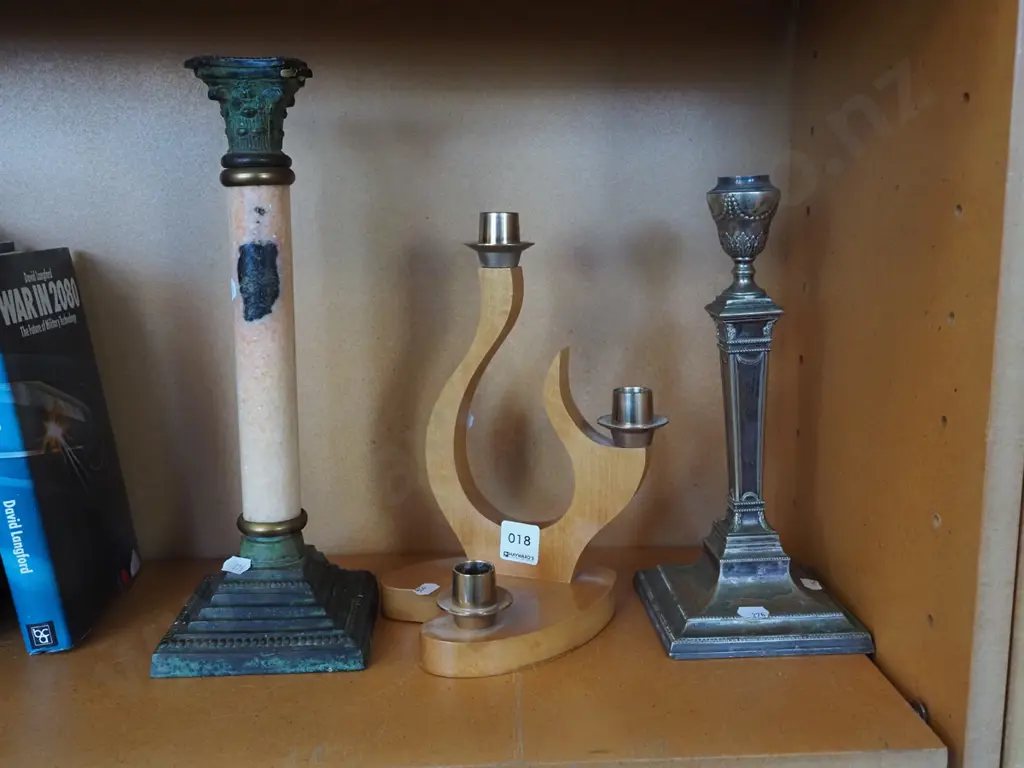 candelabra, candlesticks Image 1++