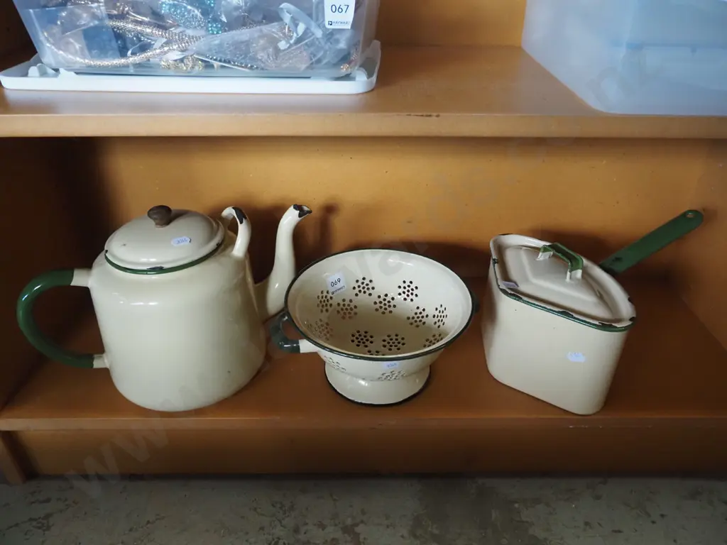 enamel teapot, colander, lidded third pot Image 1++