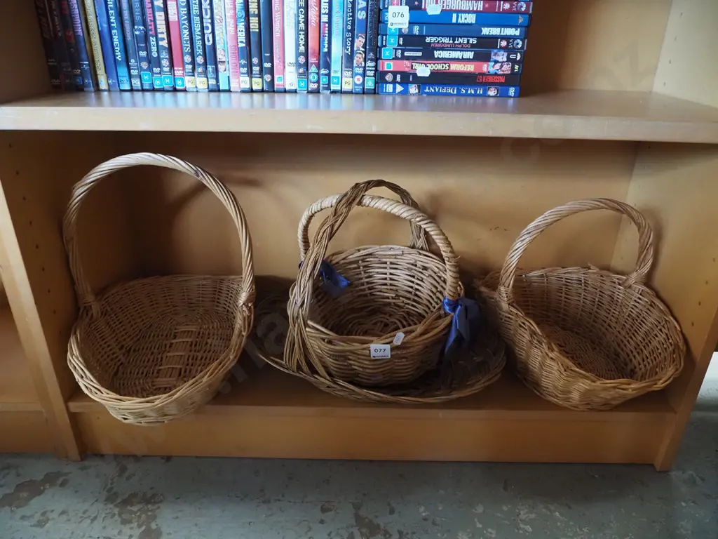 assorted cane baskets Image 1++