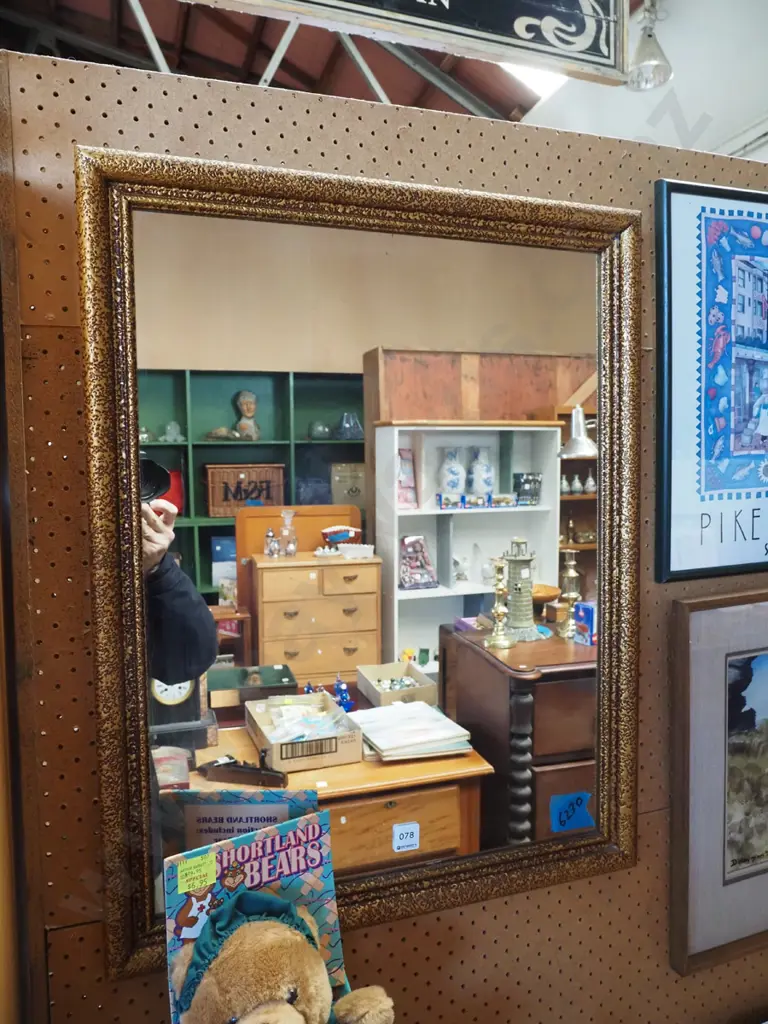 gilt framed wall mirror H680 Image 1++