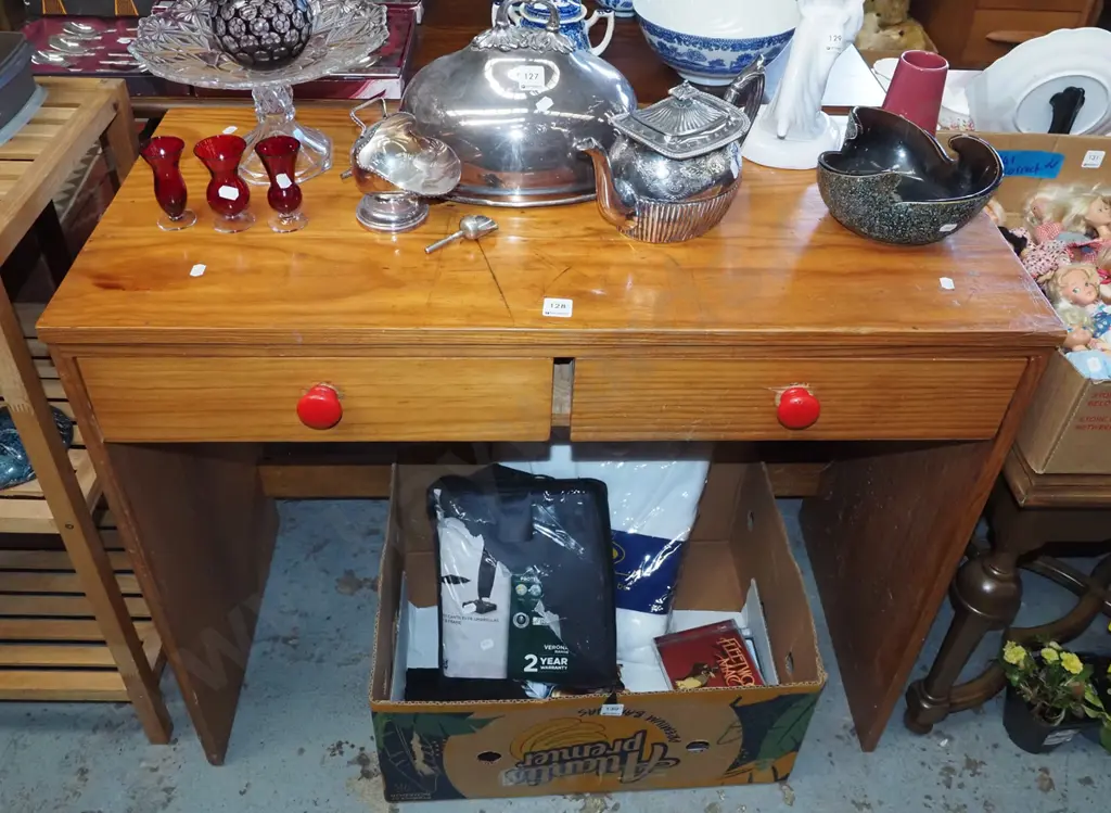 pine 2 drawer study desk H750 W900 D410 Image 1++