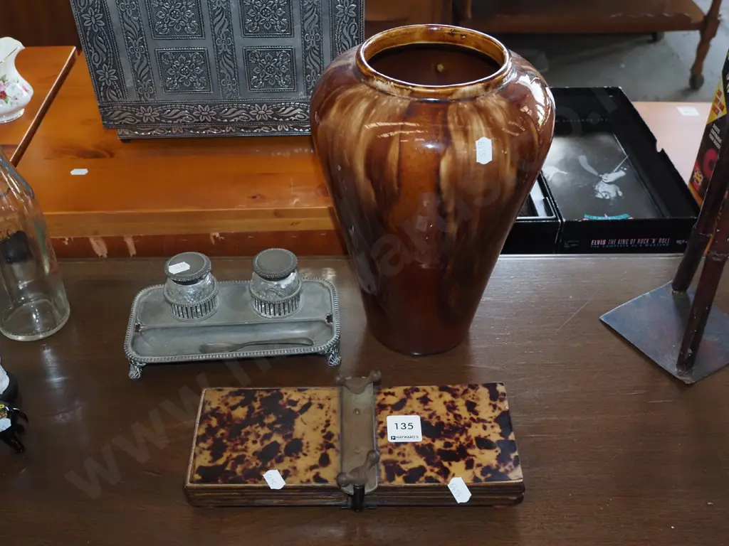 tie press, ink wells and stand, brown trickle glaze vase H265 Image 1++