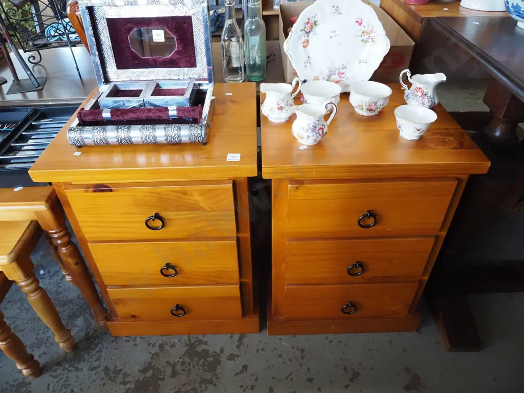 pair of pine 3 drawer bedside cabinets Image 1++