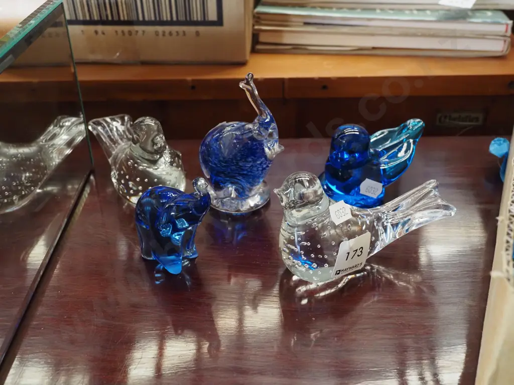 glass bird and elephant figurines H100 Image 1++