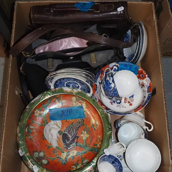 box; hand bags, bowls, plates etc - some damage to bowls