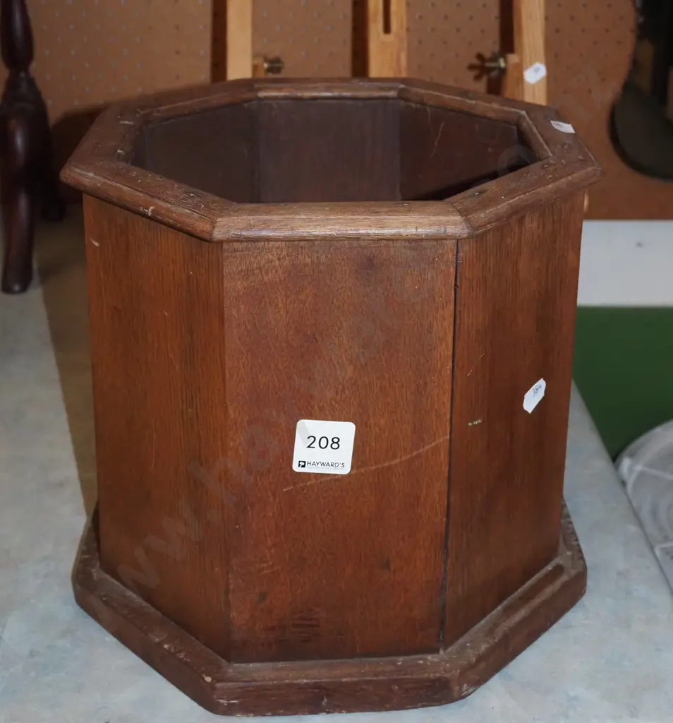 solid oak jardiniere H240 Image 1++