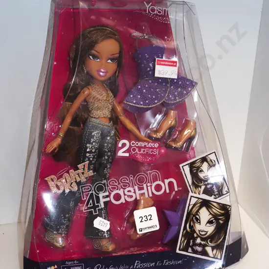 as new boxed Bratz Yasmin Passion 4 Fashion