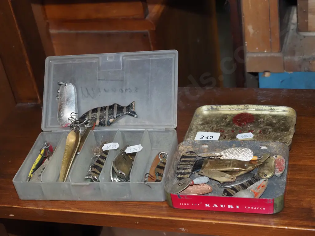 2x containers of fishing lures Image 1++