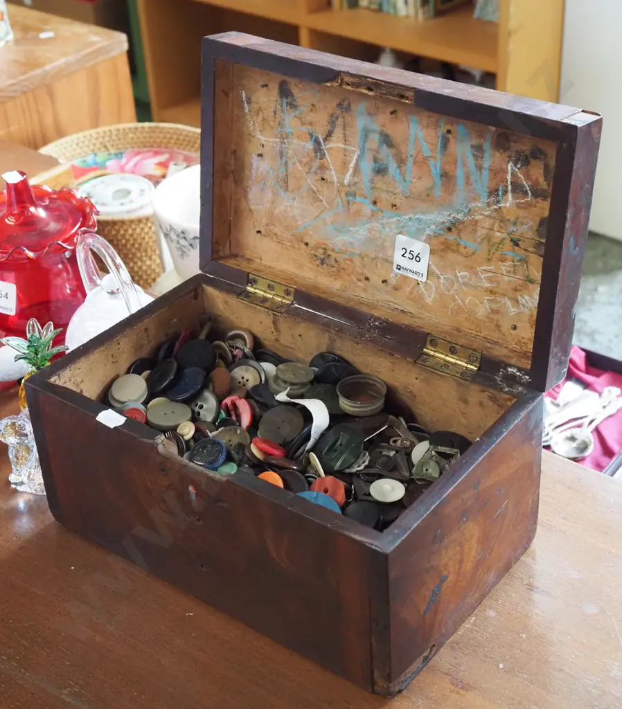 box of various buttons Image 1++