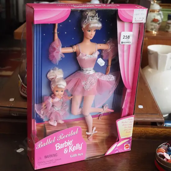 boxed as new Barbie and Kelly Ballet Recital gift set