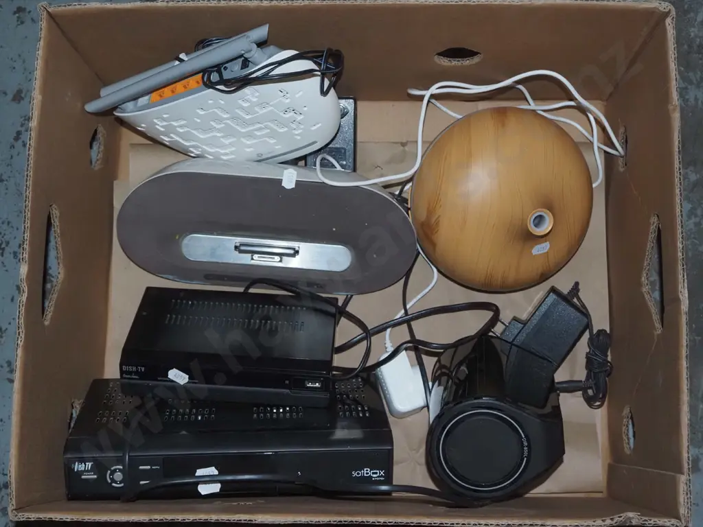 box; ipod station, routers, freeview boxes etc Image 1++