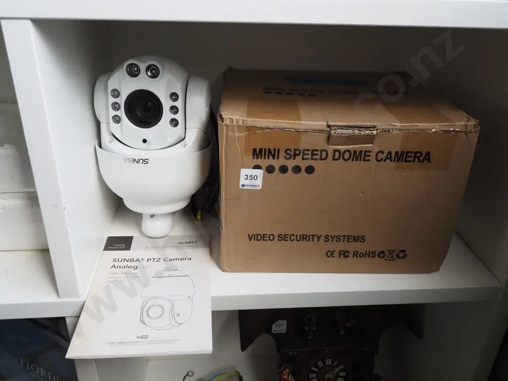 Sunba PTZ analogue camera Image 1++