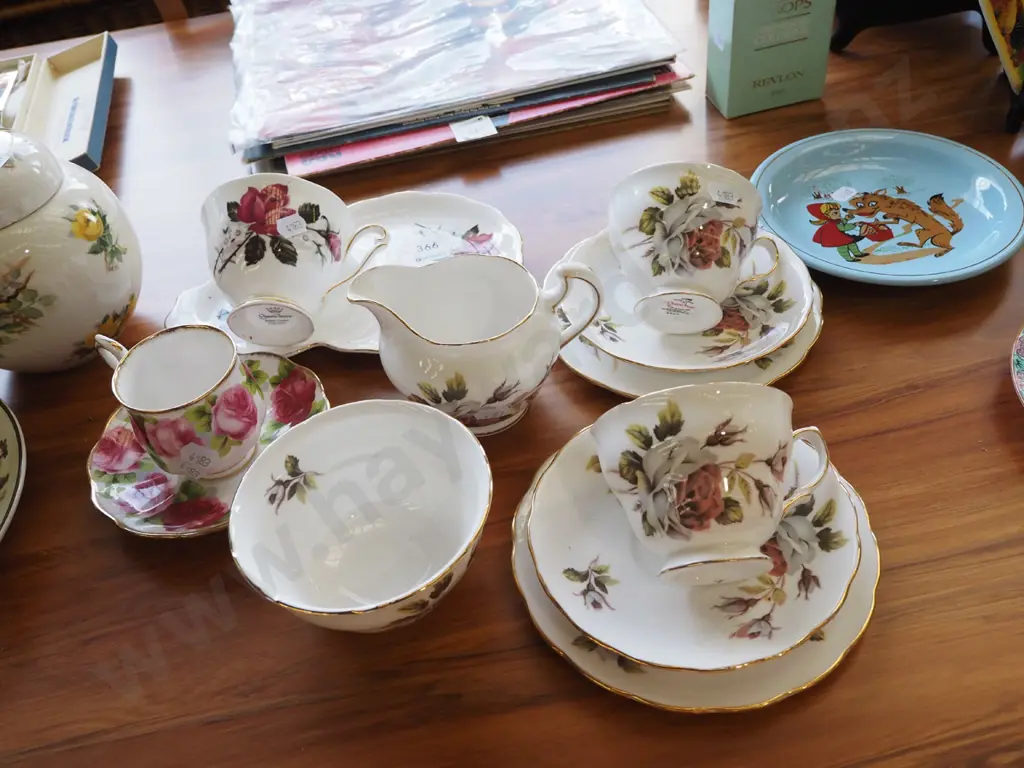 trios, creamer, sugar, tennis set etc Image 1++