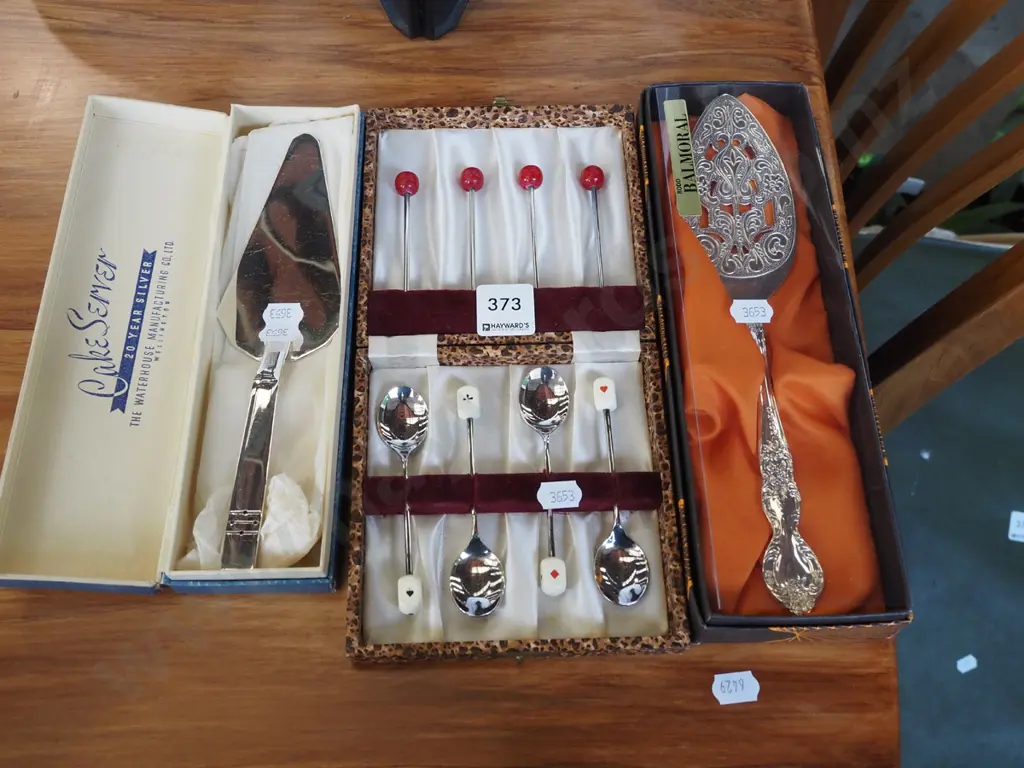 cased cake servers, cased coffee spoons, skewers Image 1++