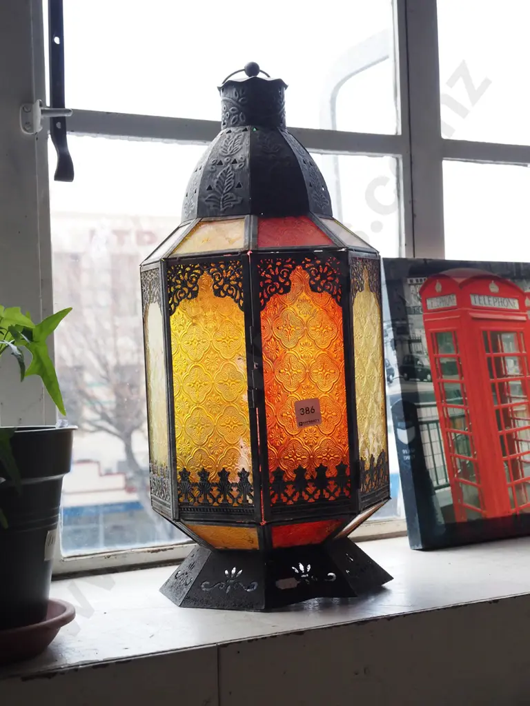 coloured glass candle lantern H500 Image 1++