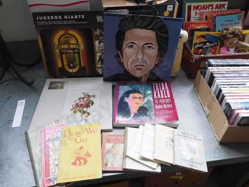 LPs and books Image 1++
