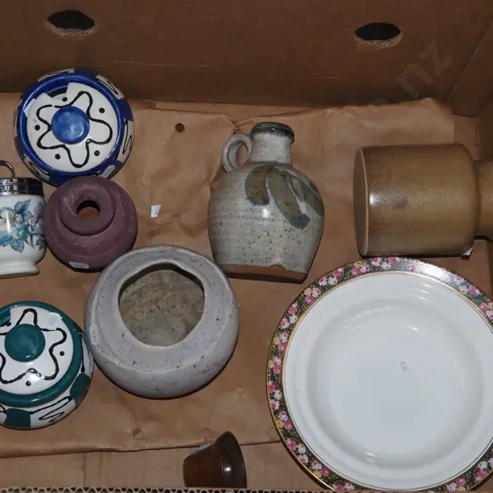 box; Grafton bowl, honey pots, egg coddler etc