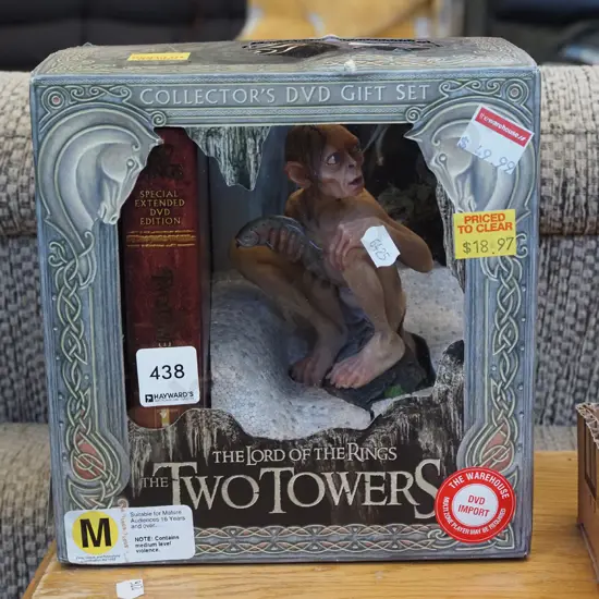 boxed Lord of the Rings Two Towers collectors DVD sets