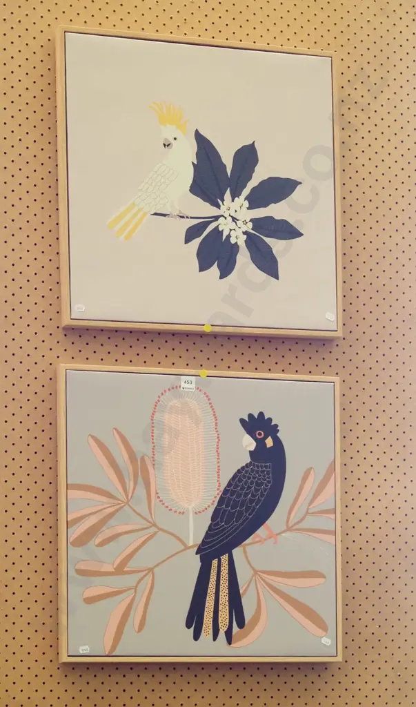 2x framed bird prints on canvas  Image 1++