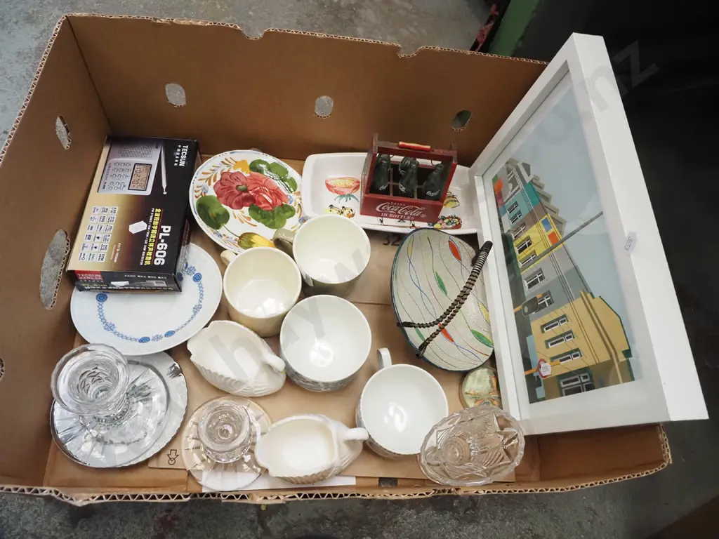 box; cups, saucers, framed print etc Image 1++