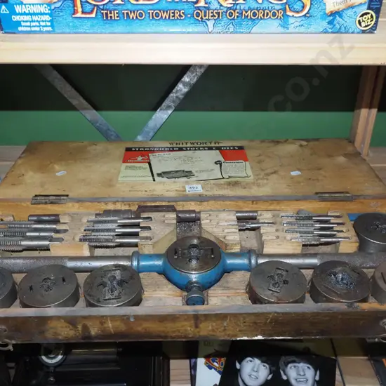 wood cased tap and die sets