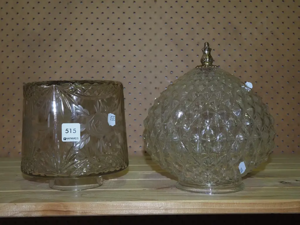 pressed glass light fitting, cut crystal table lamp base - needs rewiring Image 1++