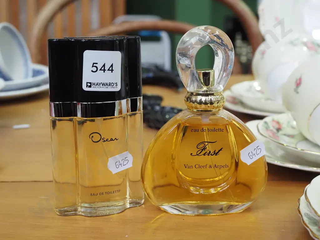 Oscar de la Renta eau de toilette 50ml, van Cleef and Arpels eau de toilette 60ml Image 1++