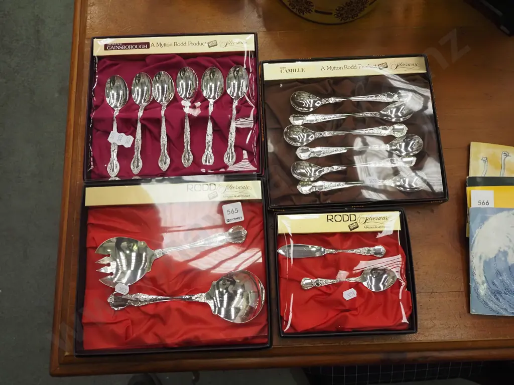 cased Rodd cutlery Image 1++