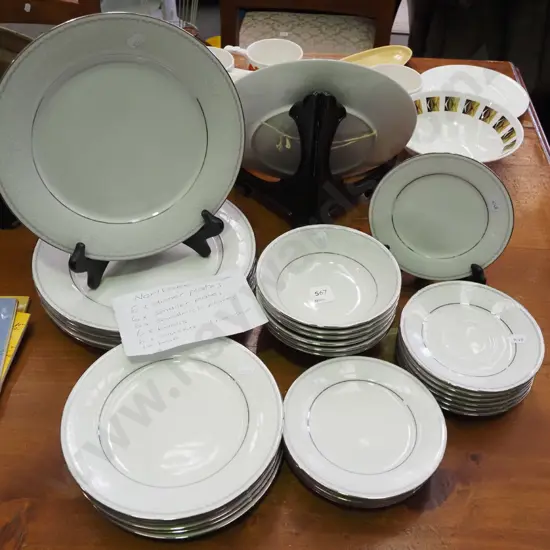 Noritake floral dinner items