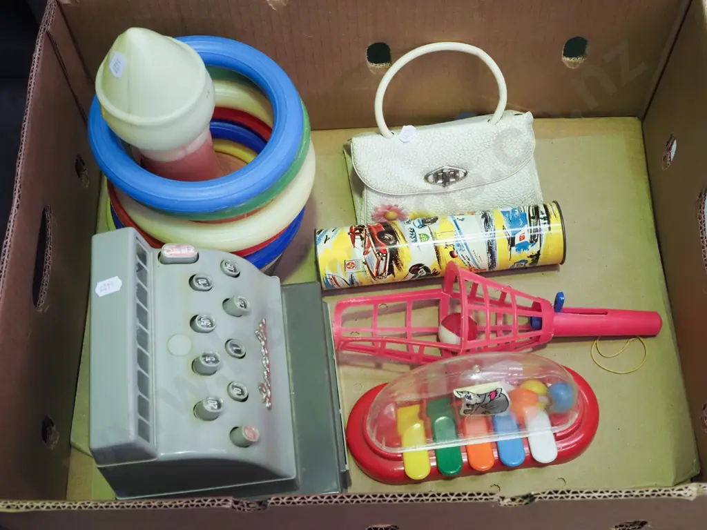 box of children's toys Image 1++