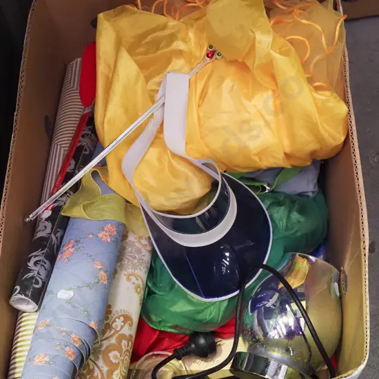 wallpaper, various Halloween and other costumes, wax vapouriser lamp