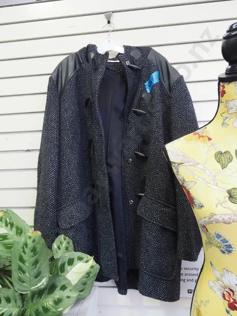 winter coat - size 22 wool polyester mix Image 1++