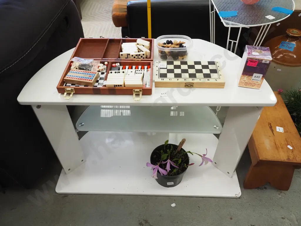 mdf melteca entertainment unit Image 1++