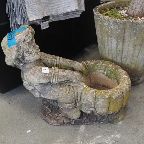 concrete planter/ornament H430