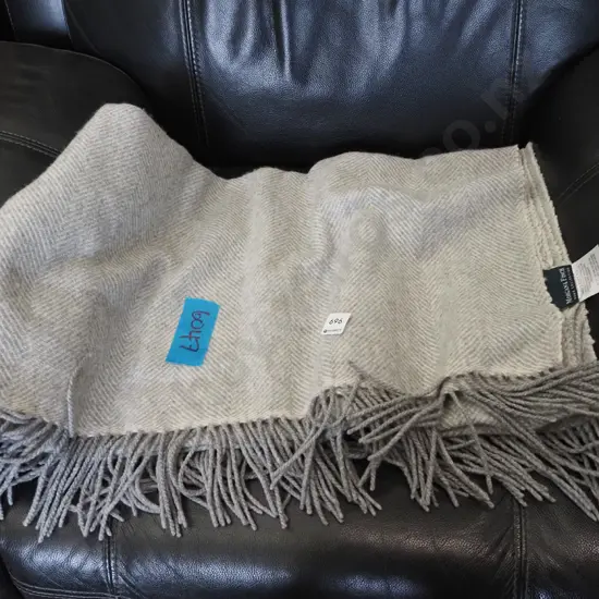 Morgan Finch grey throw