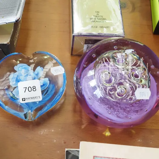 2x art glass paperweights