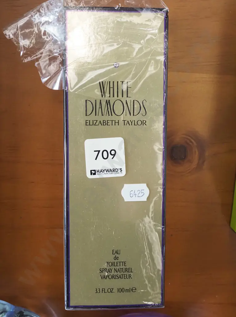 boxed Elizabeth Taylor White Diamonds eau de toilette 100ml Image 1++