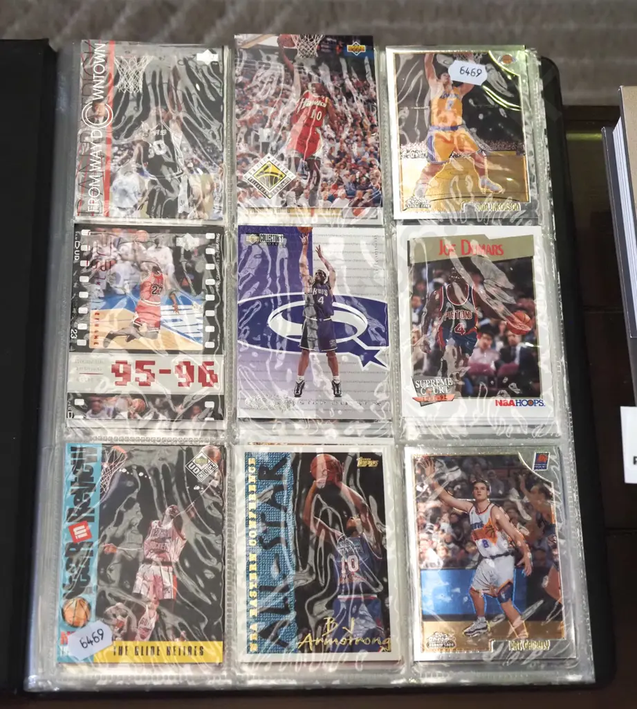 album of basketball cards Image 1++