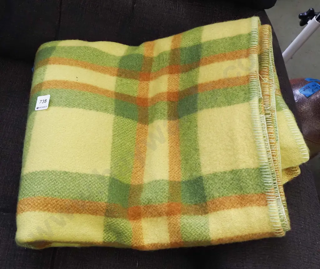 checked woollen blanket Image 1++
