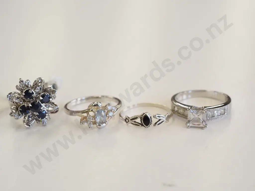 rings - some sterling silver Image 1++