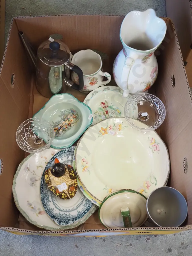 box; jugs, plates, bowls etc Image 1++