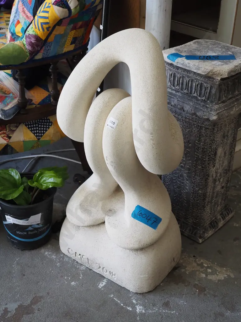 carved Oamaru stone garden ornament H690 Image 1++