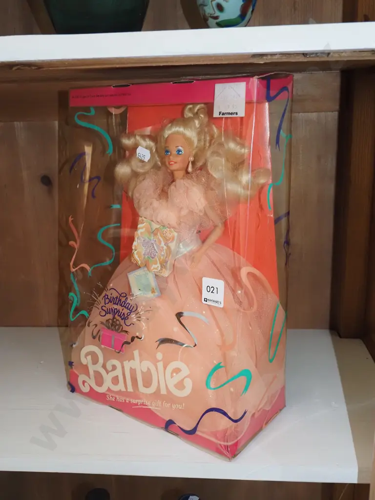 boxed Birthday Surprise Barbie - slight damage to box Image 1++
