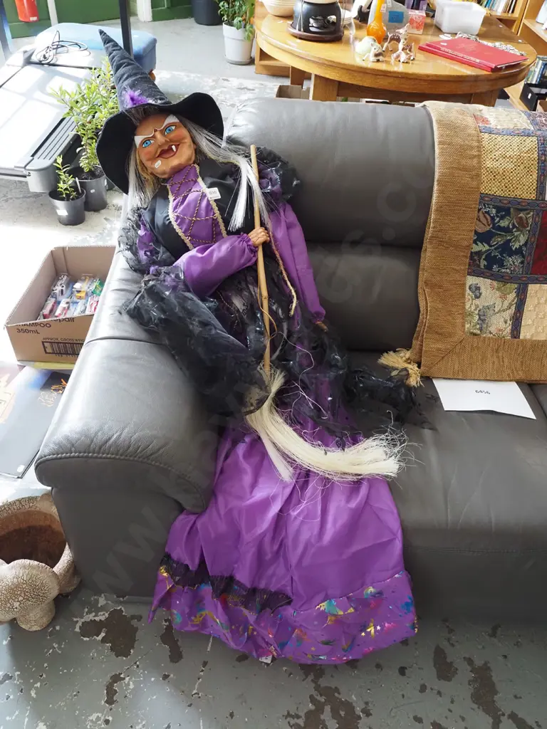 Halloween ornament  - witch Image 1++