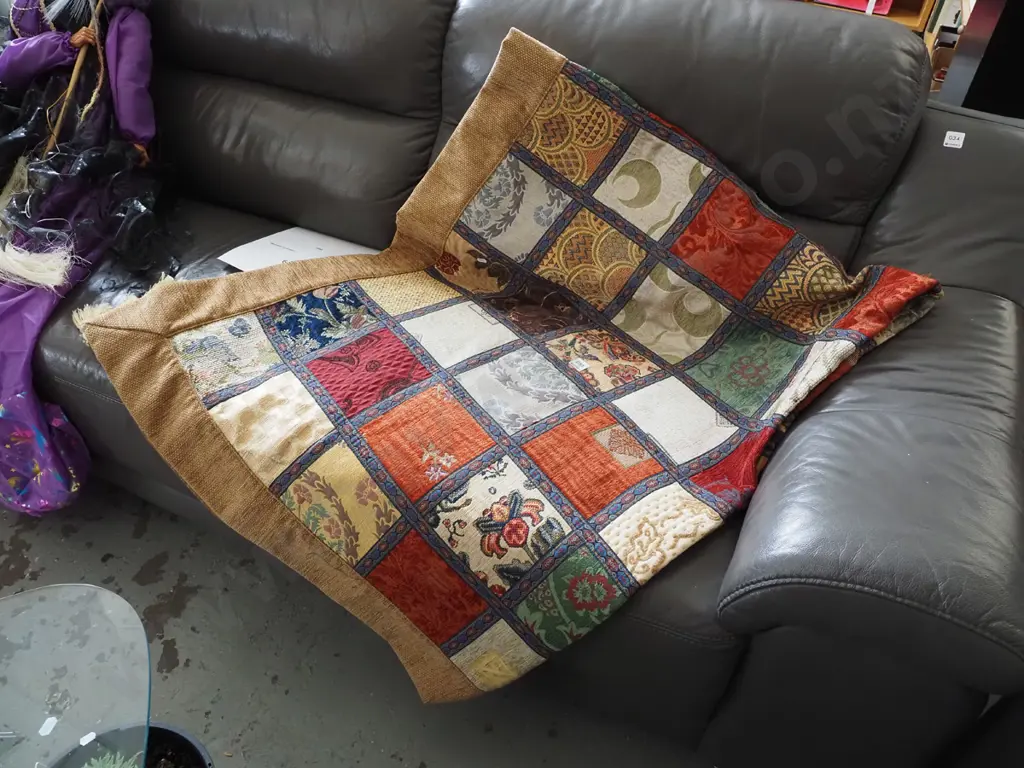 patchwork quilt Image 1++