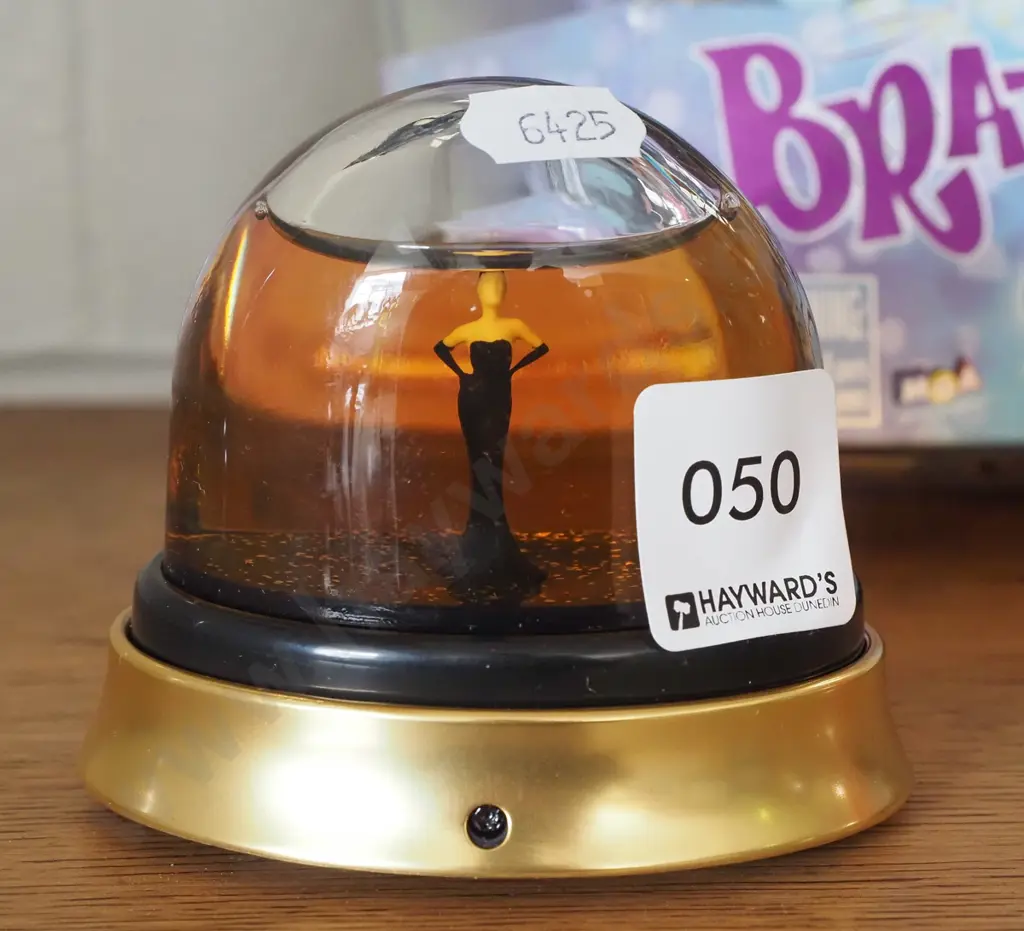 Jean Paul Gaultier Snow Globe eau de parfum 50ml  Image 1++