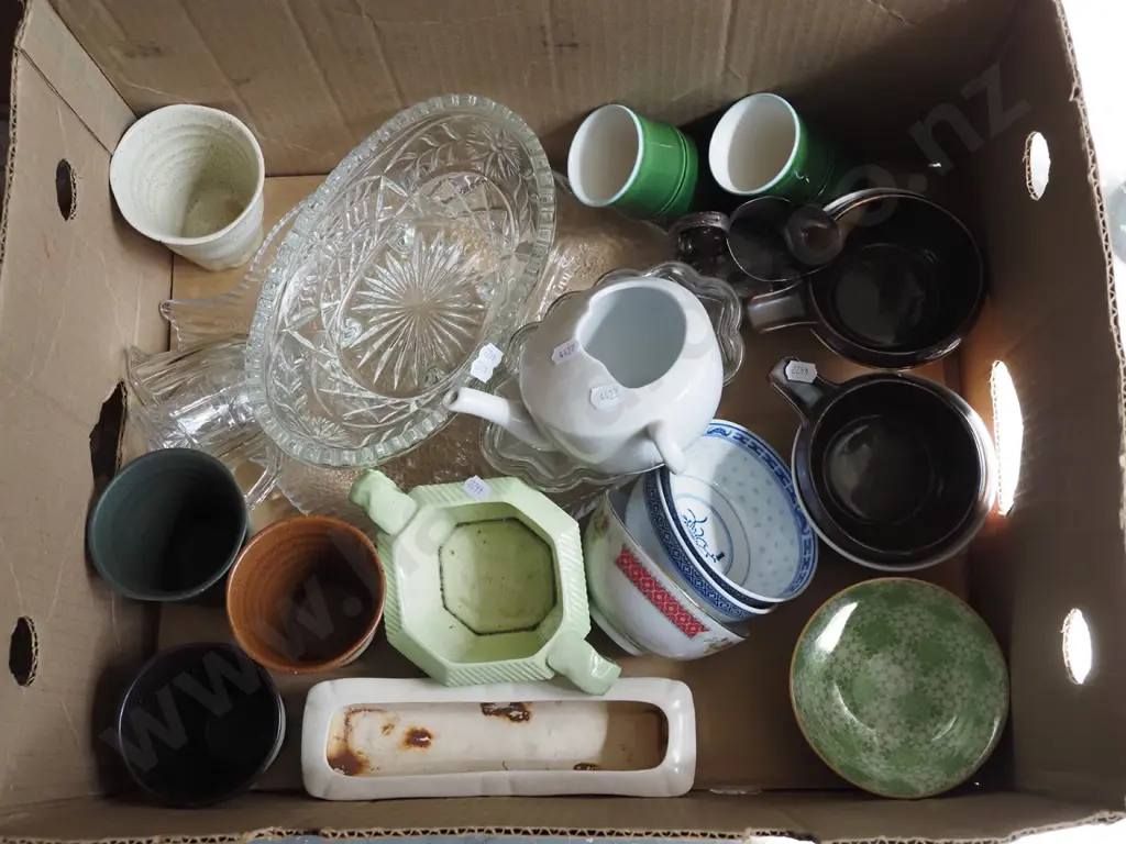 box; invalids cup, jelly moulds, glass footed bowl etc Image 1++