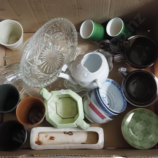 box; invalids cup, jelly moulds, glass footed bowl etc